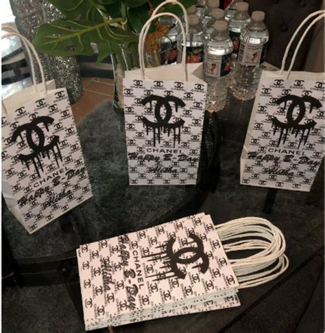 Chanel Party Favor 